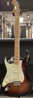 Fender - 011-3032-700 3
